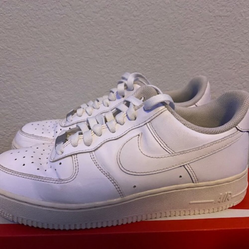 Nike Air Force 1